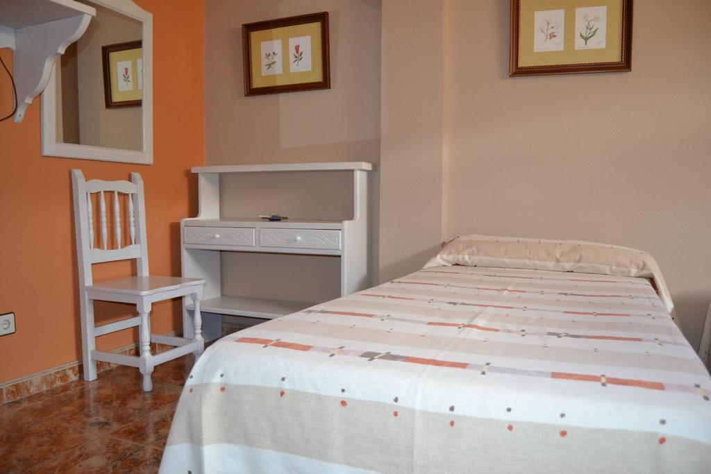 Hotel Vina Olivan Sarvise Bilik gambar